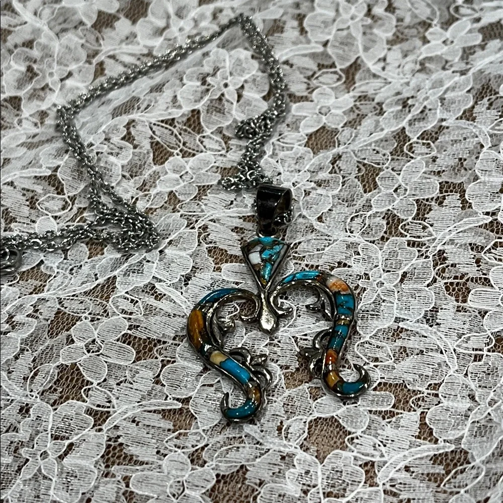 Spiny Oyster & 925 Sterling 24 Inch Chain Best of the Southwest - Picture 2 of 7